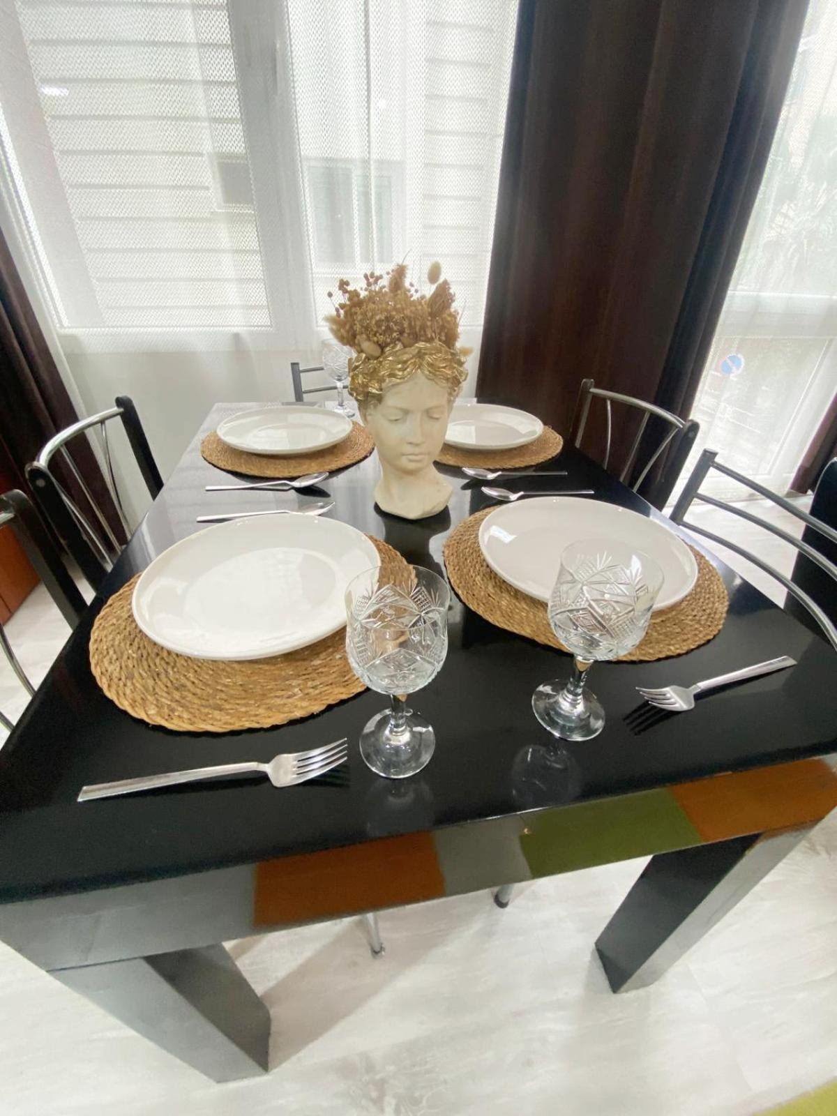 Luxury And Comfort In Alsancak Perfect For Groups Or Families *